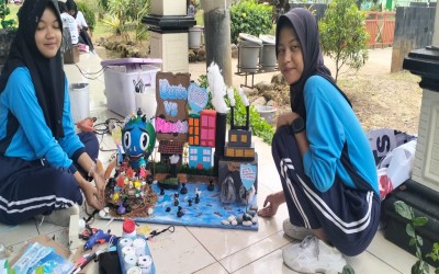 Lomba Menggambar, Mading 3D dan Bank Sampah – Peringatan HLH 2024