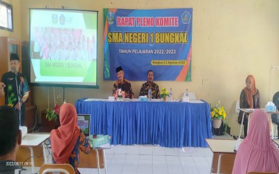 RAPAT PLENO KOMITE SMAN 1 BUNGKAL TAHUN 2022